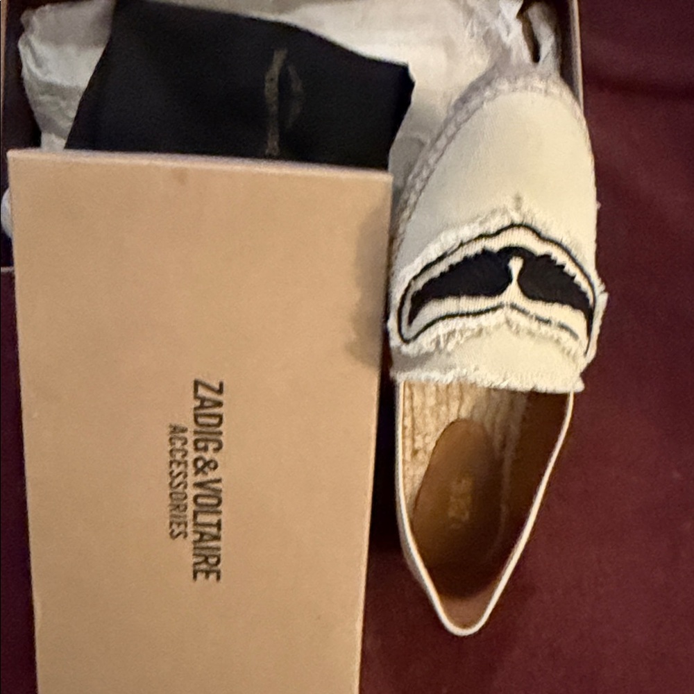 Zadig & Voltaire Cream Slip-On Espadrilles with Black Embroidery